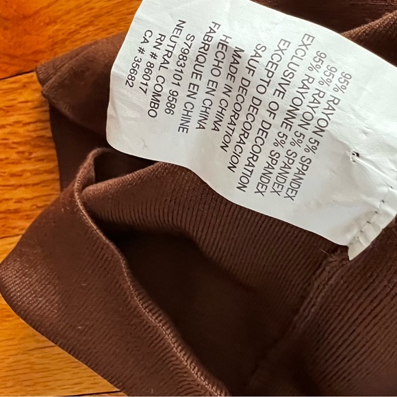 Bebe women’s semi sheer tank with sequined accents brown size XS NWOT - Picture 6 of 6